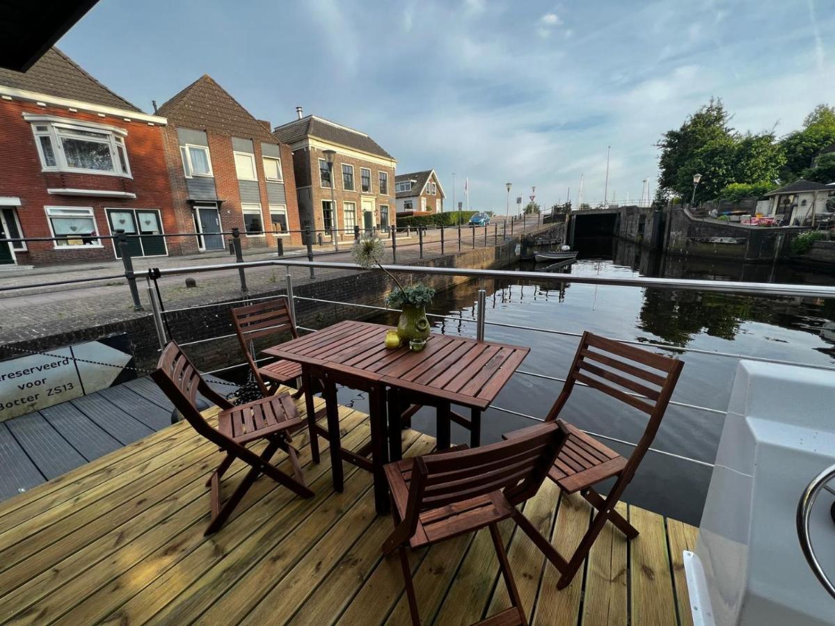 New Houseboat 2 Bedrooms Zwartsluis Eksteriør billede