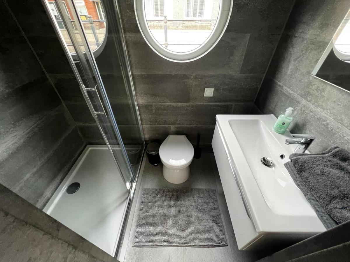 New Houseboat 2 Bedrooms Zwartsluis Eksteriør billede