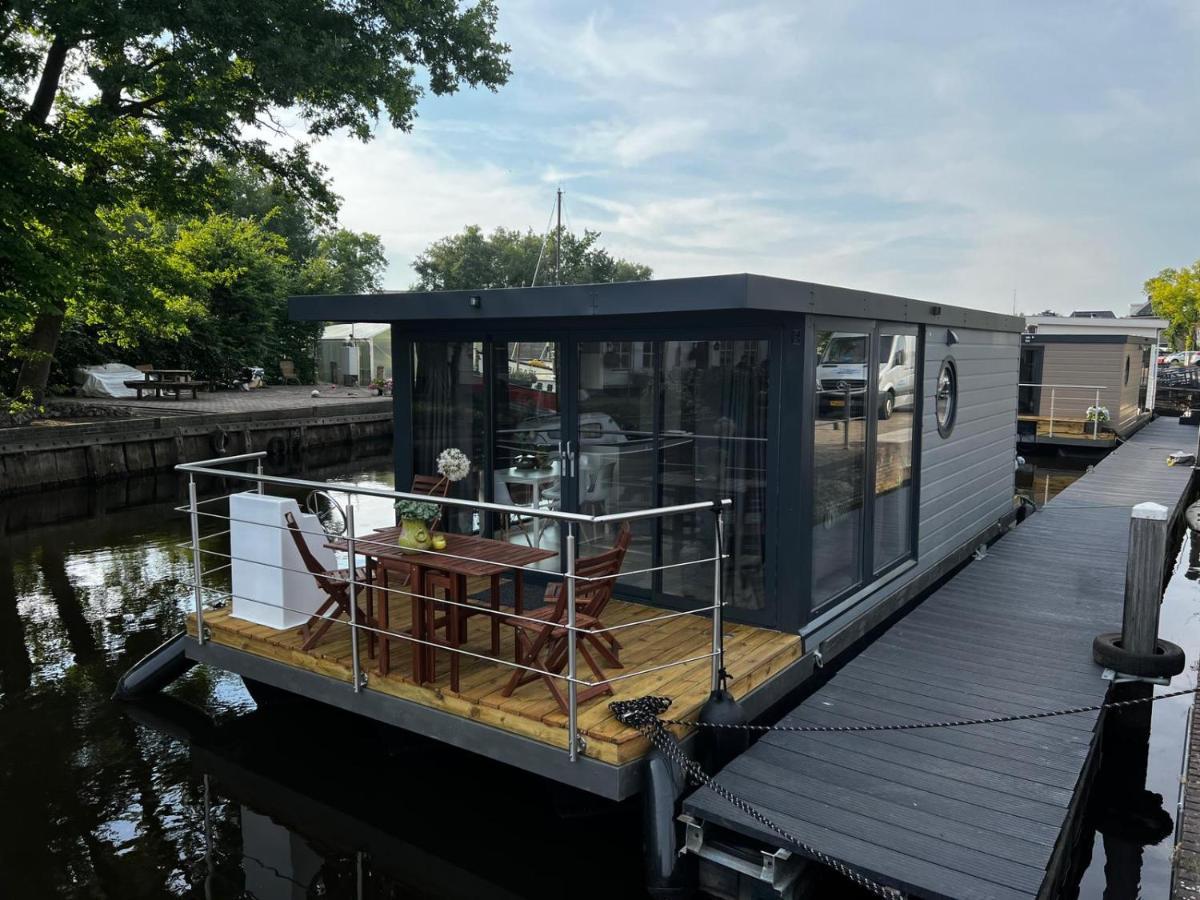 New Houseboat 2 Bedrooms Zwartsluis Eksteriør billede